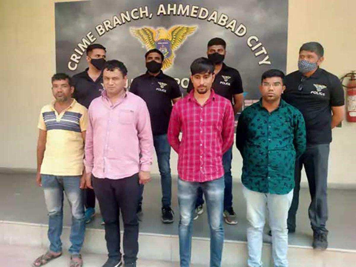 કબૂતરબાજીમાં મોટો ઘટસ્ફોટ - મહેસાણાના કબૂતરબાજોએ અત્યાર સુધી 30 કુટુંબોને અમેરિકા મોકલ્યા, પ્રતિ ફેમિલિ રૂ.1.20 કરોડના ભાવે 36 કરોડ વસૂલ્યા