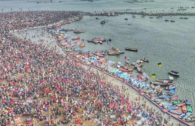 મહાકુંભમાં 30 લાખ ગુજરાતીઓનો જમાવડો, દર ચોથો યાત્રિક ગુજરાતી ભાષામાં વાત કરે છે